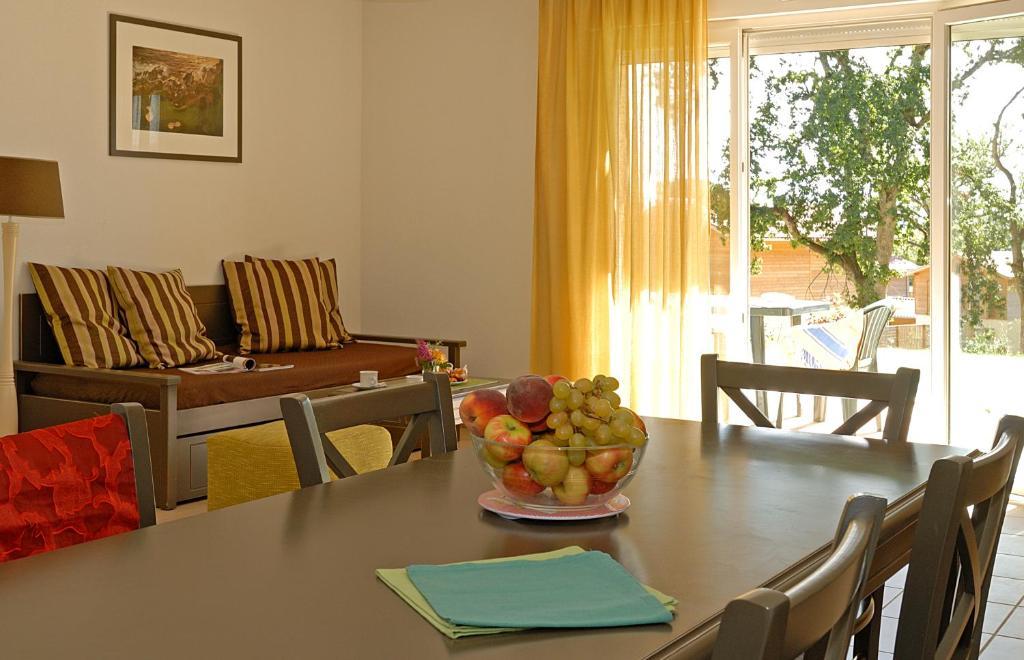 Eauze Madame Vacances - Residence Du Golf D'Armagnac חדר תמונה